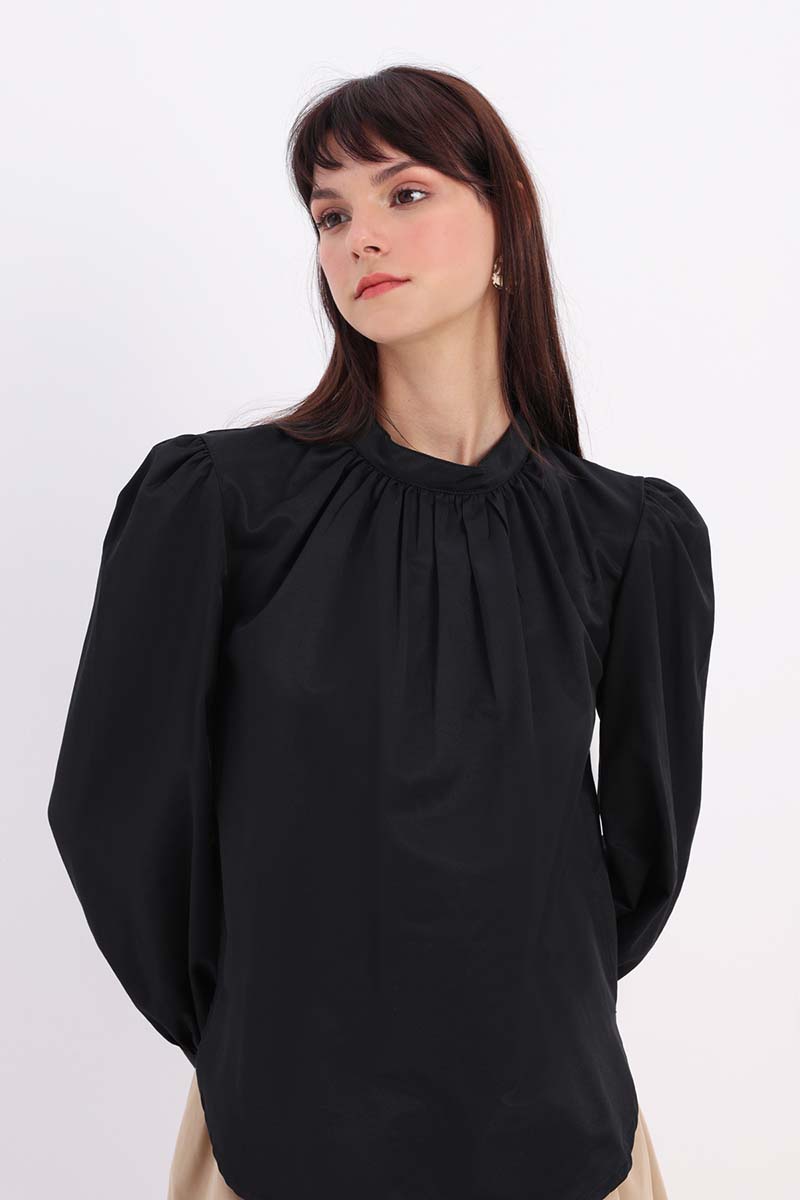 Cotton Blouse With Shirred Collar