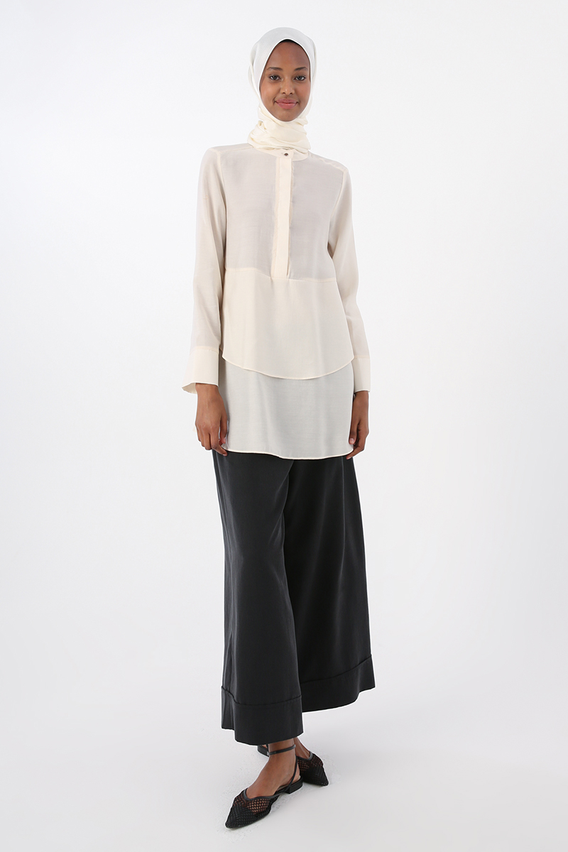 Half Patented Tunic with Volans