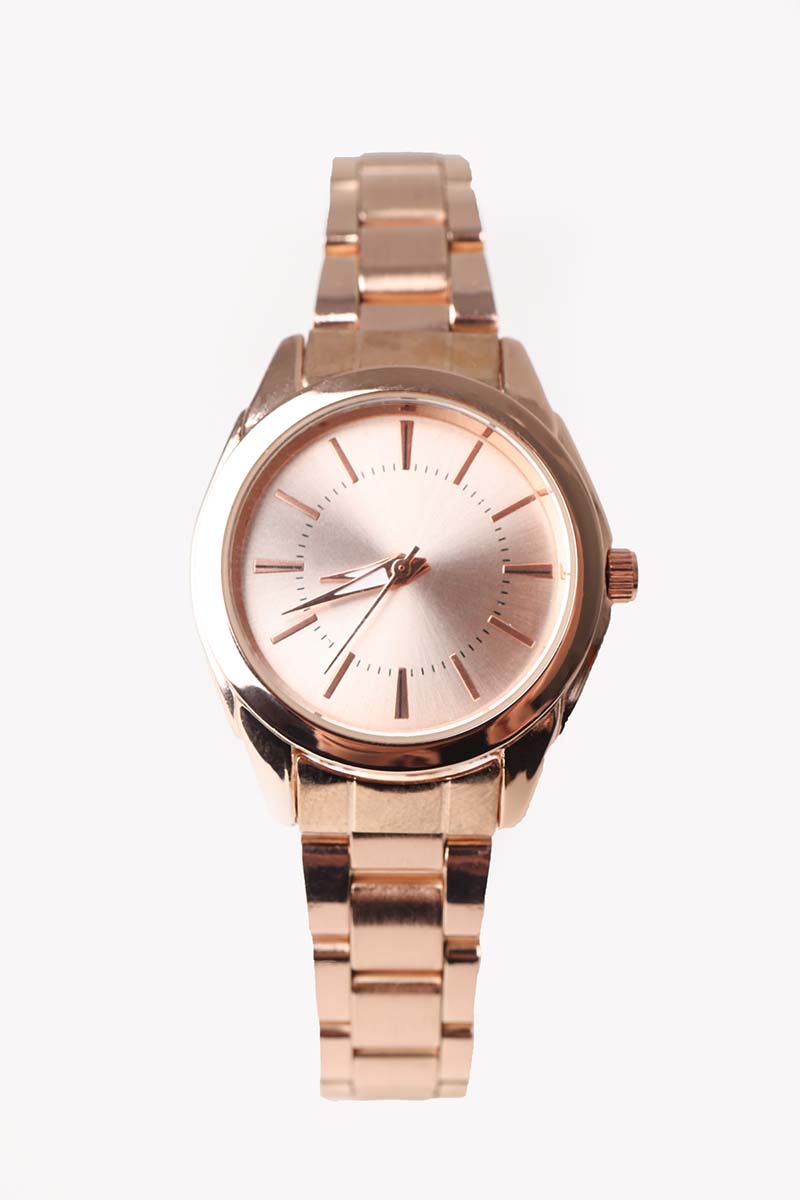 Round Dial Wristwatch