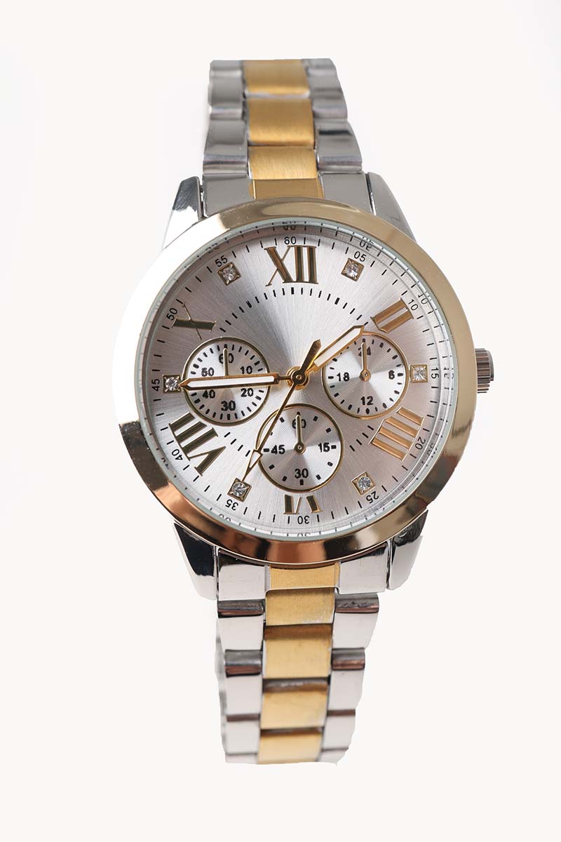 Round Dial Wristwatch