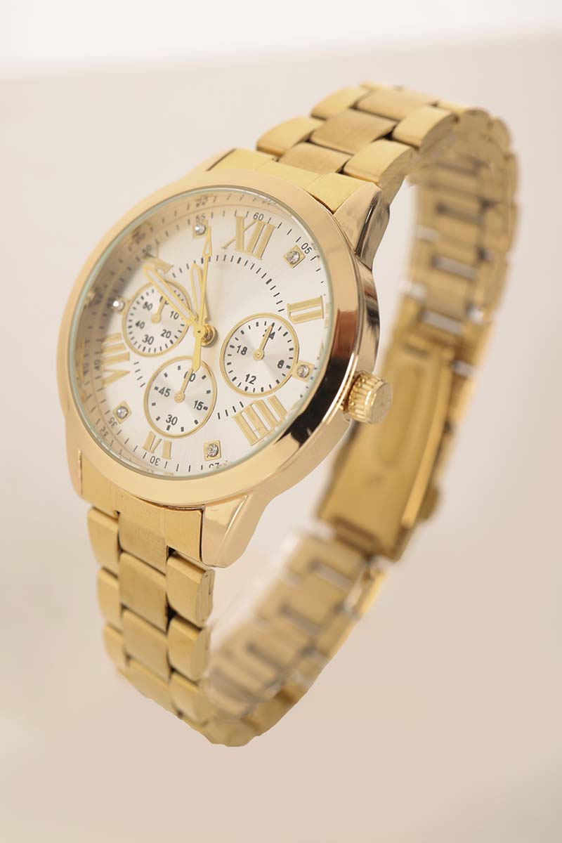 Round Dial Wristwatch